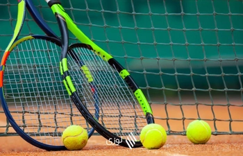 آموزش ضربه سرویس در تنیس