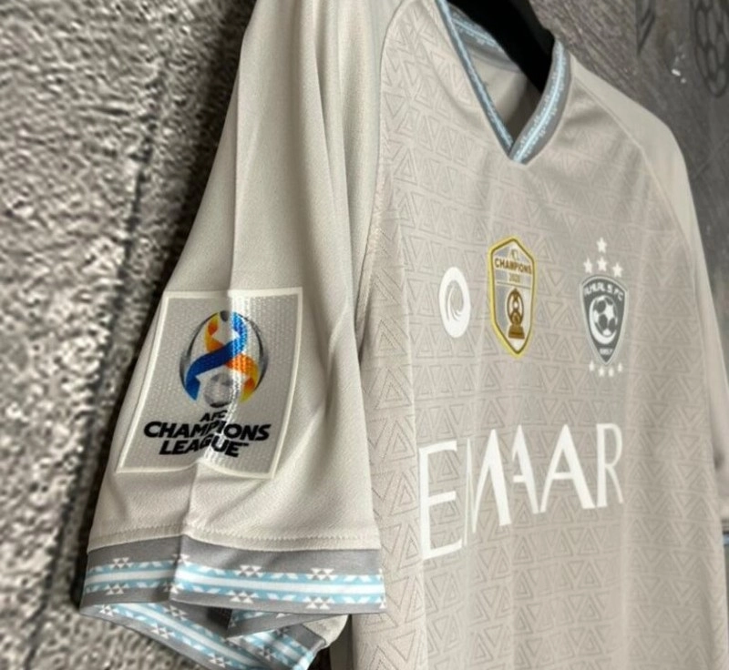 لباس دوم الهلال 2022-2021