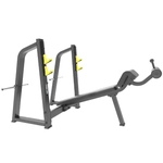 میز زیر سینه